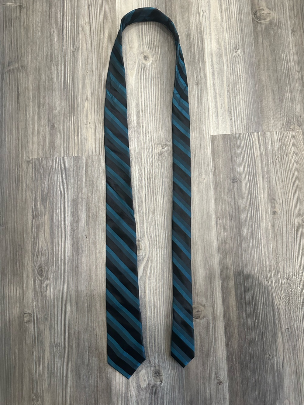 Express Men's Blue and Black Diagonal Stripe Tie